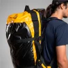 Mochila de Mão Duffle Bag 120L Impermeável Preta Acampar  - Imagem 14
