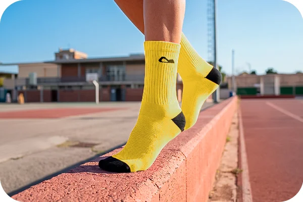 Meia Performance Amarelo Running Acampar - Imagem 3