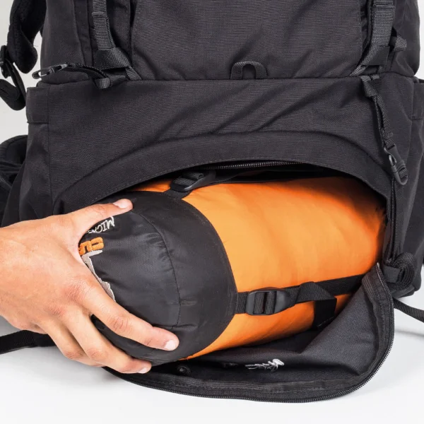 Mochila Cargueira Hiker 60+10 Preto Curtlo - Preto - Imagem 10