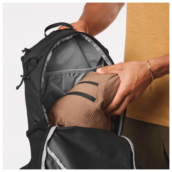 Mochila Trailblazer Preto/Cinza 30 L Salomon - Preto e Cinza - Imagem 7